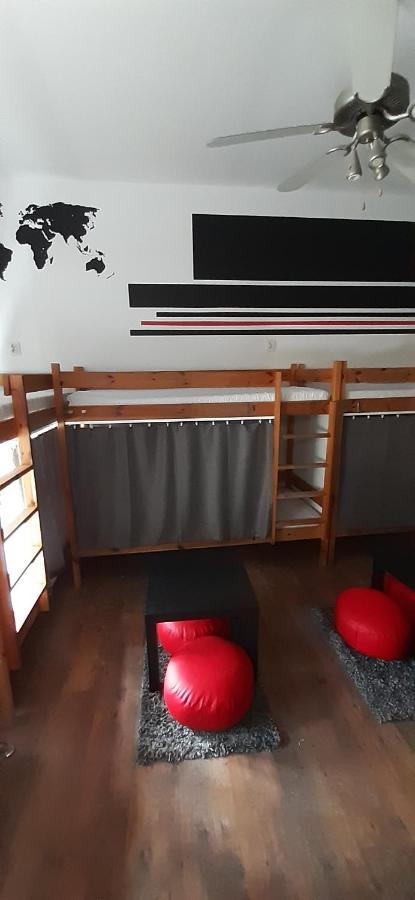 Chilli Hostel Krakau Buitenkant foto